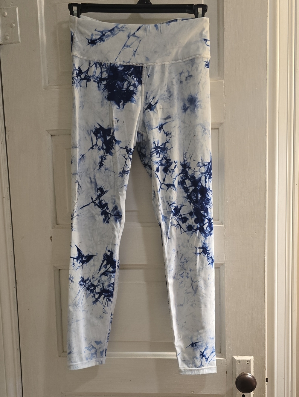 Womens Blue & White Tye-dye Leggings